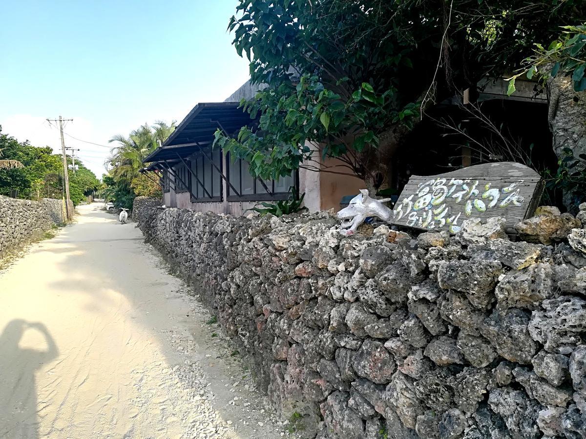 Taketomijima Guesthouse And Je Taime Buitenkant foto